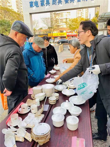 餐具1.jpg 餐具1.jpg